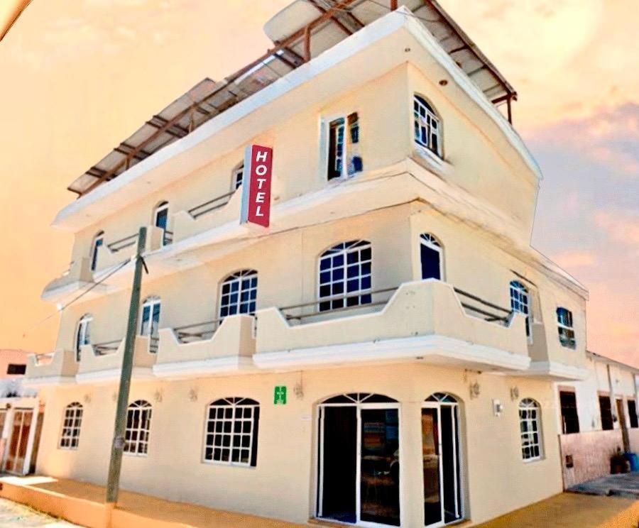 Hotel Baroni Progreso  Zewnętrze zdjęcie