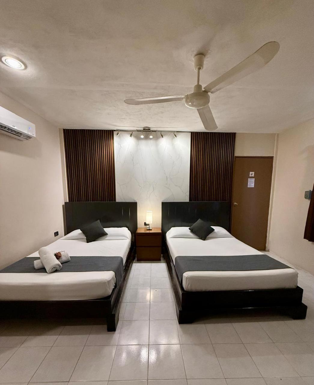 Hotel Baroni Progreso  Zewnętrze zdjęcie